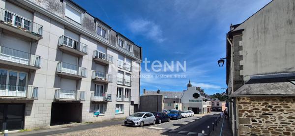 Landerneau centre  - Appartement T3 lumineux en RDC - 67 m² avec cave, proche gare et commerces