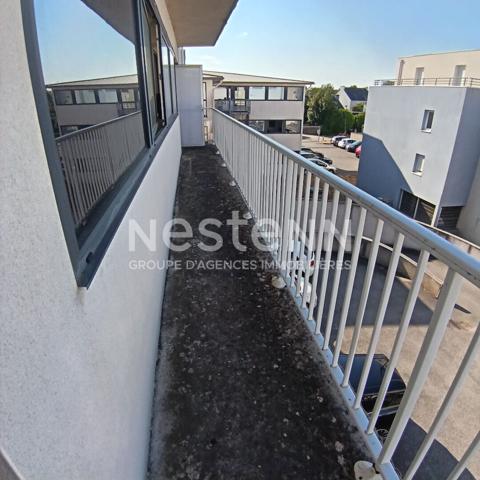 Bureaux à vendre Séné 4 pièces 104 m2 Parking