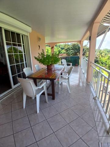 SAINTE-MARIE- Maison T5 avec terrain de 2520 m²