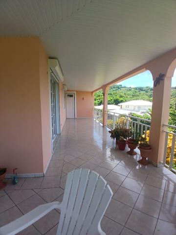 SAINTE-MARIE- Maison T5 avec terrain de 2520 m²
