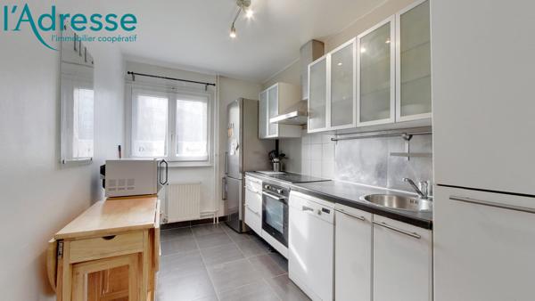 Appartement MEUBLE - 3 pièces - 65.05 m2