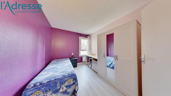 Appartement MEUBLE - 3 pièces - 65.05 m2