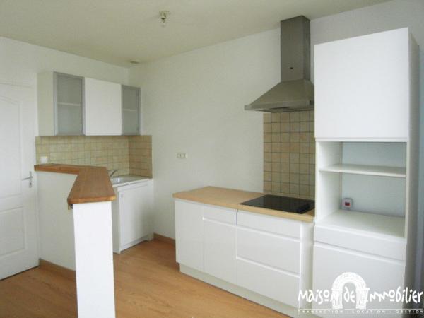 Location Appartement - 2 chambres et garage - 80m² - COGNAC Centre-ville