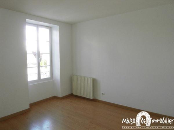 Location Appartement - 2 chambres et garage - 80m² - COGNAC Centre-ville