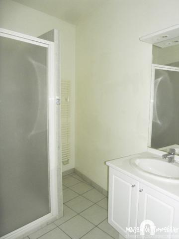 Location Appartement - 2 chambres et garage - 80m² - COGNAC Centre-ville