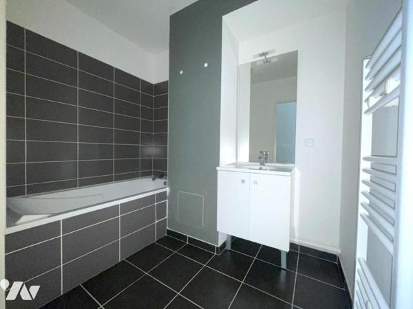 Appartement T3 67,8 m² + parking sous-sol LILLE
