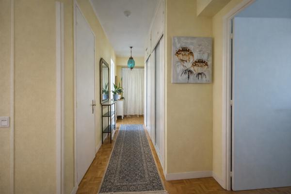 Brest (29200) À vendre – Appartement T4 – Hyper centre Brest – Vue dégagée