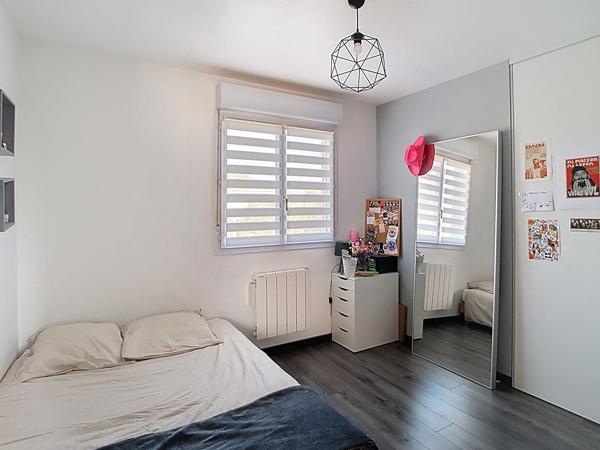 A VENDRE - Maison lumineuse 91m2 + 26m² véranda, piscine et panneaux solaires- Saint-Lys (31470)