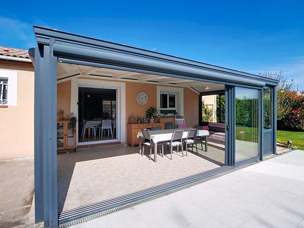 A VENDRE - Maison lumineuse 91m2 + 26m² véranda, piscine et panneaux solaires- Saint-Lys (31470)
