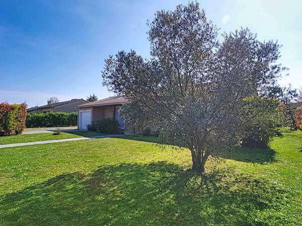 A VENDRE - Maison lumineuse 91m2 + 26m² véranda, piscine et panneaux solaires- Saint-Lys (31470)