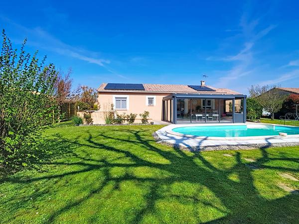 A VENDRE - Maison lumineuse 91m2 + 26m² véranda, piscine et panneaux solaires- Saint-Lys (31470)