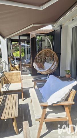 Maison à vendre 6 pièces 204 m² Saint-Jeannet