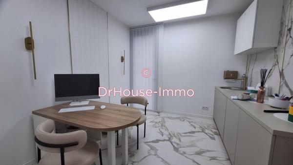 Bureau à vendre 4 pièces de 75 m²