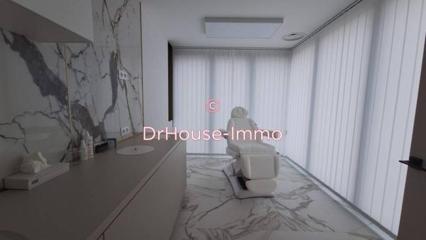 Bureau à vendre 4 pièces de 75 m²