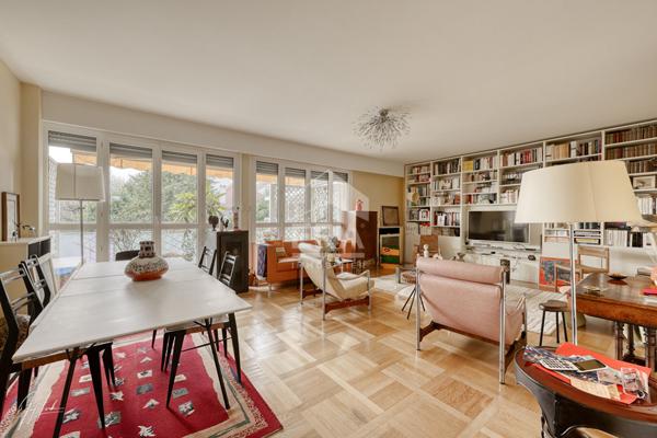 Appartement traversant lumineux avec balcon - Quartier Croix Bosset, Sèvres Rive Droite