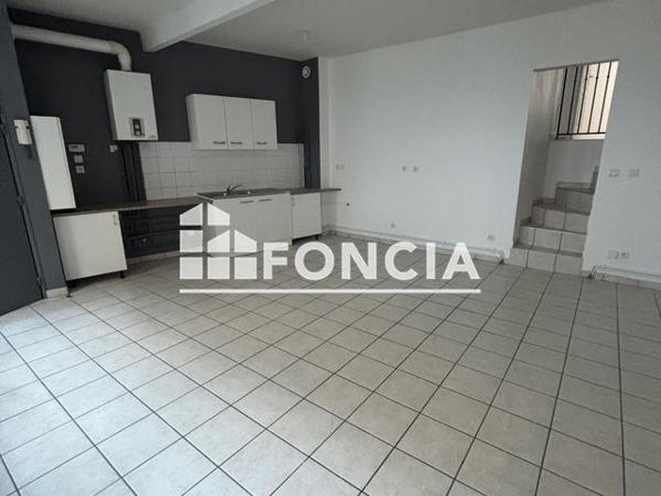 Location Appartement 3 pièces 57.6 m² - 13 RUE PIERRE ET MARIE CURIE Saint Etienne 42000