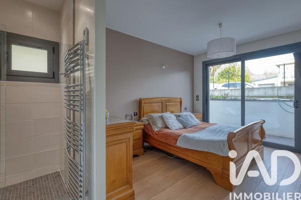 Maison à vendre 6 pièces 280 m² Saint-Ismier