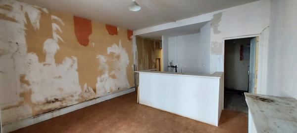 Appartement à vendre 1 pièce VILLENEUVE SUR LOT (47) avec balcon exposé sud