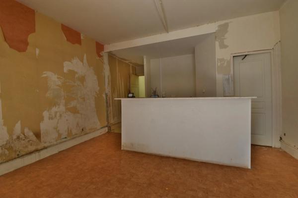 Appartement à vendre 1 pièce VILLENEUVE SUR LOT (47) avec balcon exposé sud