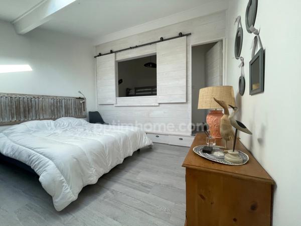 Appartement Terrasse et garage à SAINT MARTIN DE RE (17)