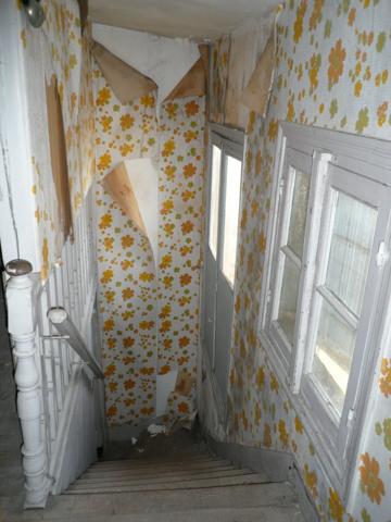 COGNAC Rue Piétonne A Vendre Local Commercial + Logement