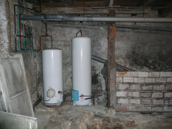 COGNAC Rue Piétonne A Vendre Local Commercial + Logement