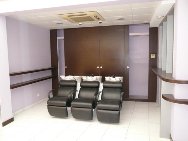 COGNAC Rue Piétonne A Vendre Local Commercial + Logement