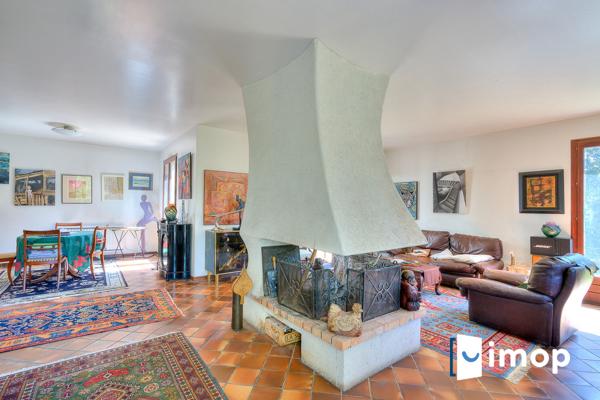 Maison avec grand terrain