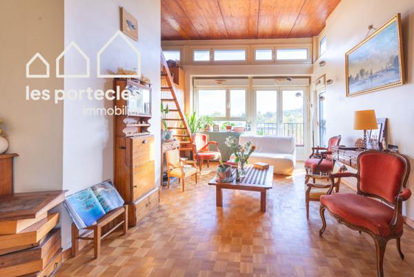 Dernier étage 5 pièces 92 m2 dans un Parc