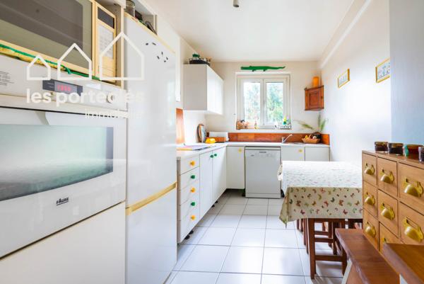 Dernier étage 5 pièces 92 m2 dans un Parc