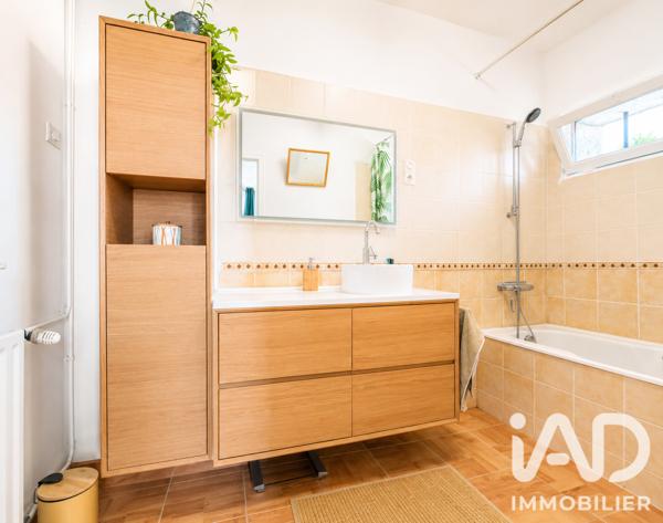 Maison à vendre 7 pièces 173 m² Mazé-Milon