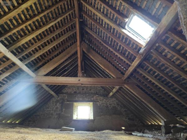 Maison à vendre à Ambrières-les-Vallées en Mayenne (53300), ref : 53075DLS24027