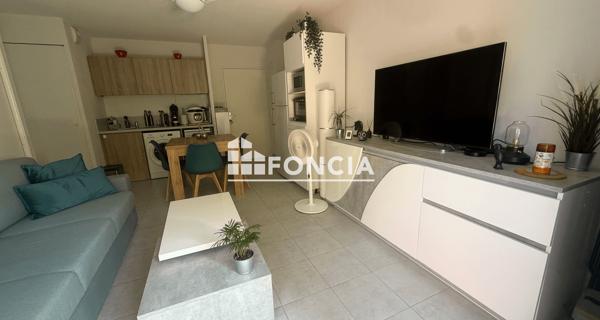 À vendre Appartement 2 pièces 37.75 m² - La Londe-les-maures 83250