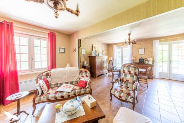 Maison 255 500 € Castelfranc 6 p 145 m² DPE D
