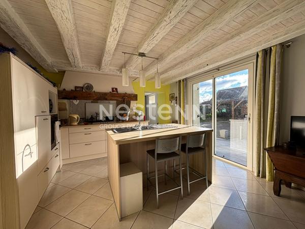 MAISON RENOVEE AVEC CHARME ET PRESTATIONS HAUT DE GAMME