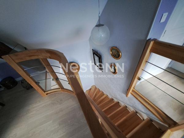 MAISON RENOVEE AVEC CHARME ET PRESTATIONS HAUT DE GAMME