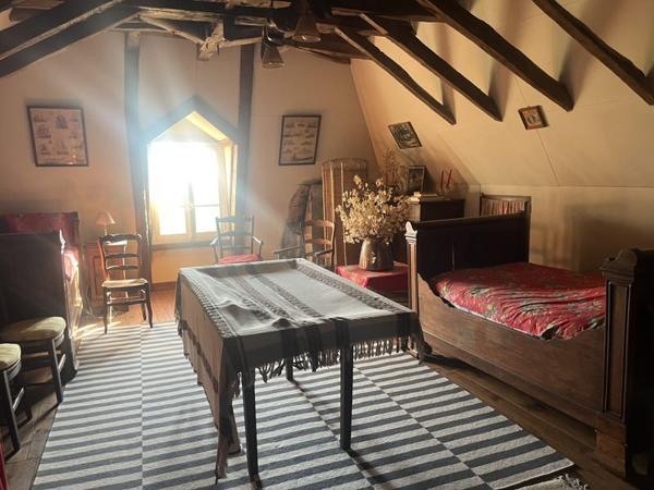 Maison 254 880 € Gourdon 7 p 170 m² DPE F