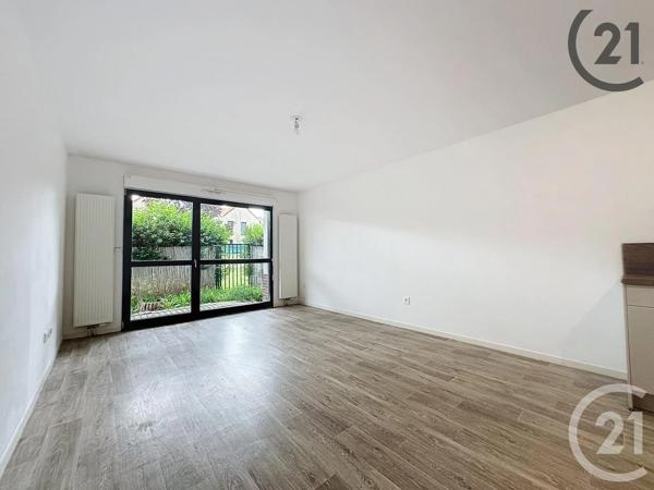 Appartement à vendre  3 pièces - 60,59 m 2   TROYES  - 10