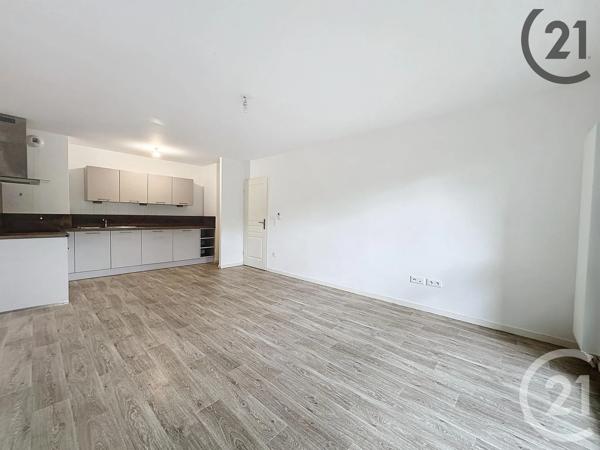 Appartement à vendre  3 pièces - 60,59 m 2   TROYES  - 10