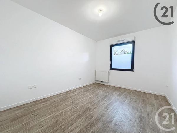 Appartement à vendre  3 pièces - 60,59 m 2   TROYES  - 10