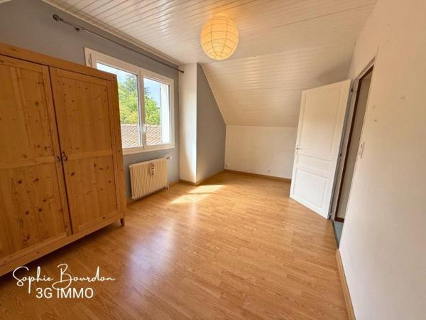 Vente / Maison avec dépendance à Charbuy (89113)