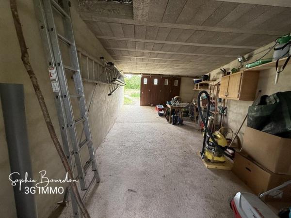 Vente / Maison avec dépendance à Charbuy (89113)