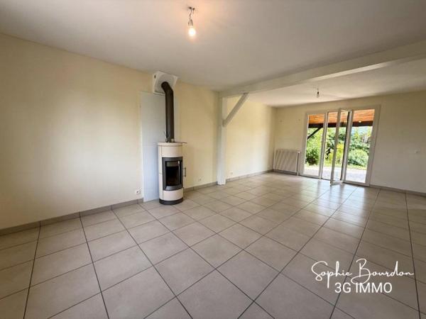 Vente / Maison avec dépendance à Charbuy (89113)