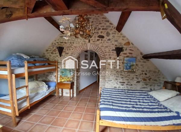 Bien exceptionnel : Manoir et longère avec piscine. Plus d'un hectare de terrain