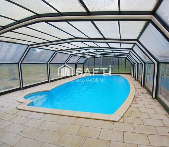 Bien exceptionnel : Manoir et longère avec piscine. Plus d'un hectare de terrain