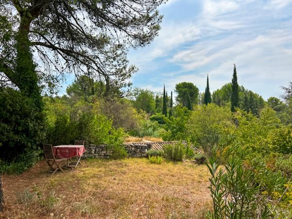 Velleron (84740) Isle sur la Sorgue en Colline superbe maison ancienne de 160 m2 habitables