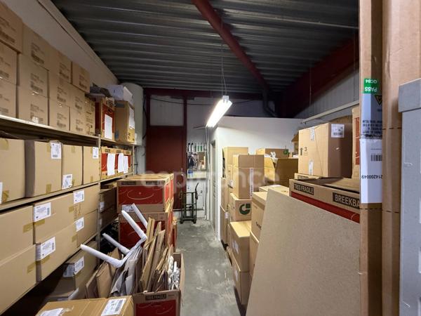 MONTÉLIMAR – LOCAL COMMERCIAL, ENTREPÔT ET BUREAUX DE 696 m² SUR 2 664 m² DE TERRAIN