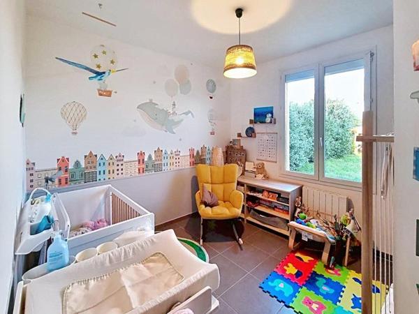 Maison à vendre à Villeneuve 5 pièces de 75m²