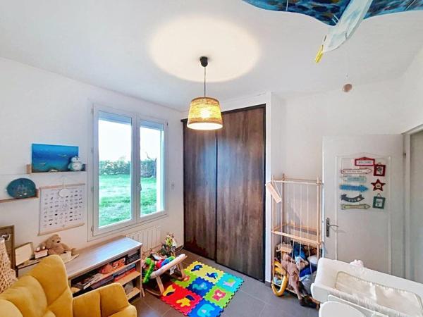 Maison à vendre à Villeneuve 5 pièces de 75m²