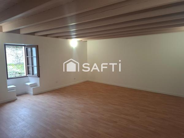 Maison de Caractère de 110 m^ 2 Potentiel Évolutif